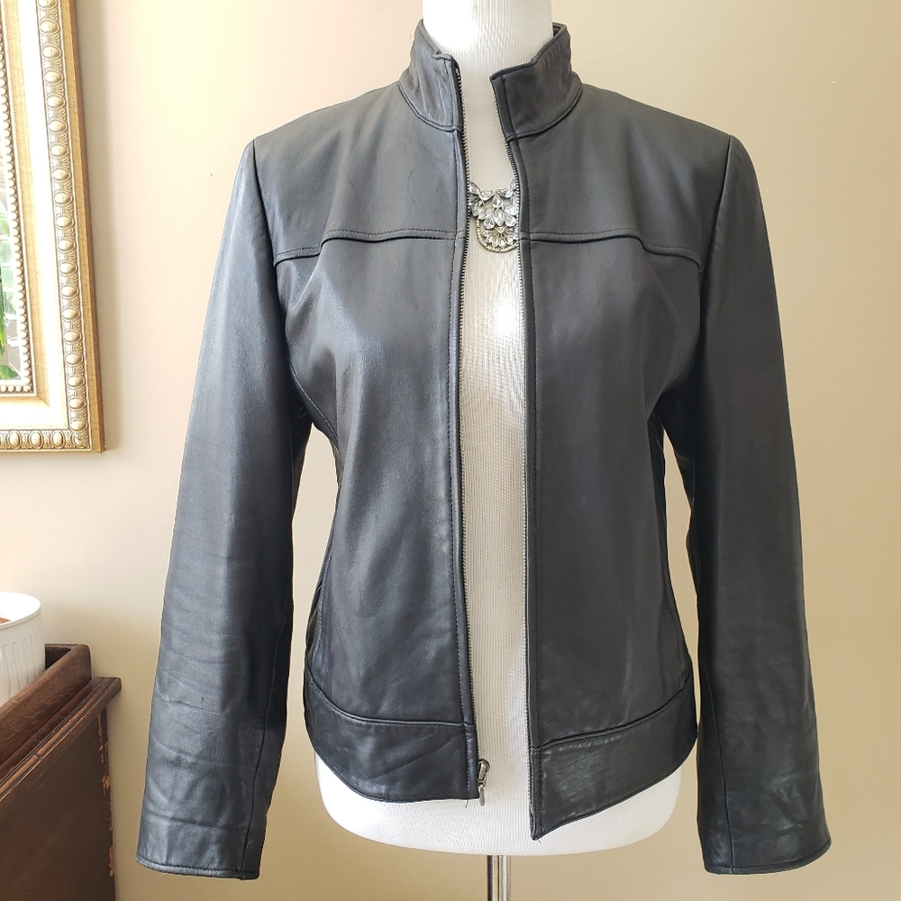 Vintage Black New Zealand Lamb Leather Zippered Moto Biker Jacket Size Medium